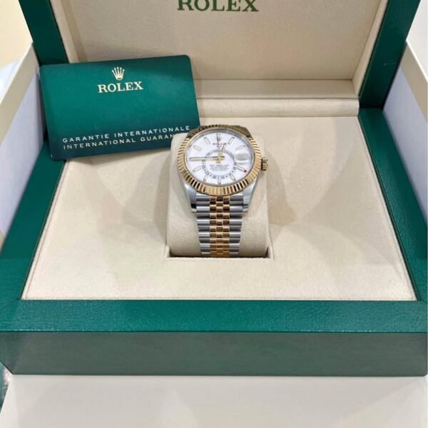 Rolex Yellow Oyster Perpetual Sky-Dweller 2024