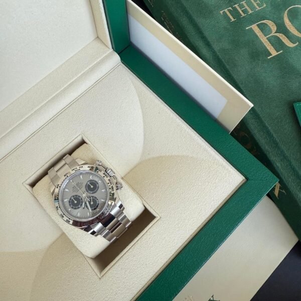Rolex 2025 Daytona white gold bezel, Silver dial Oyster