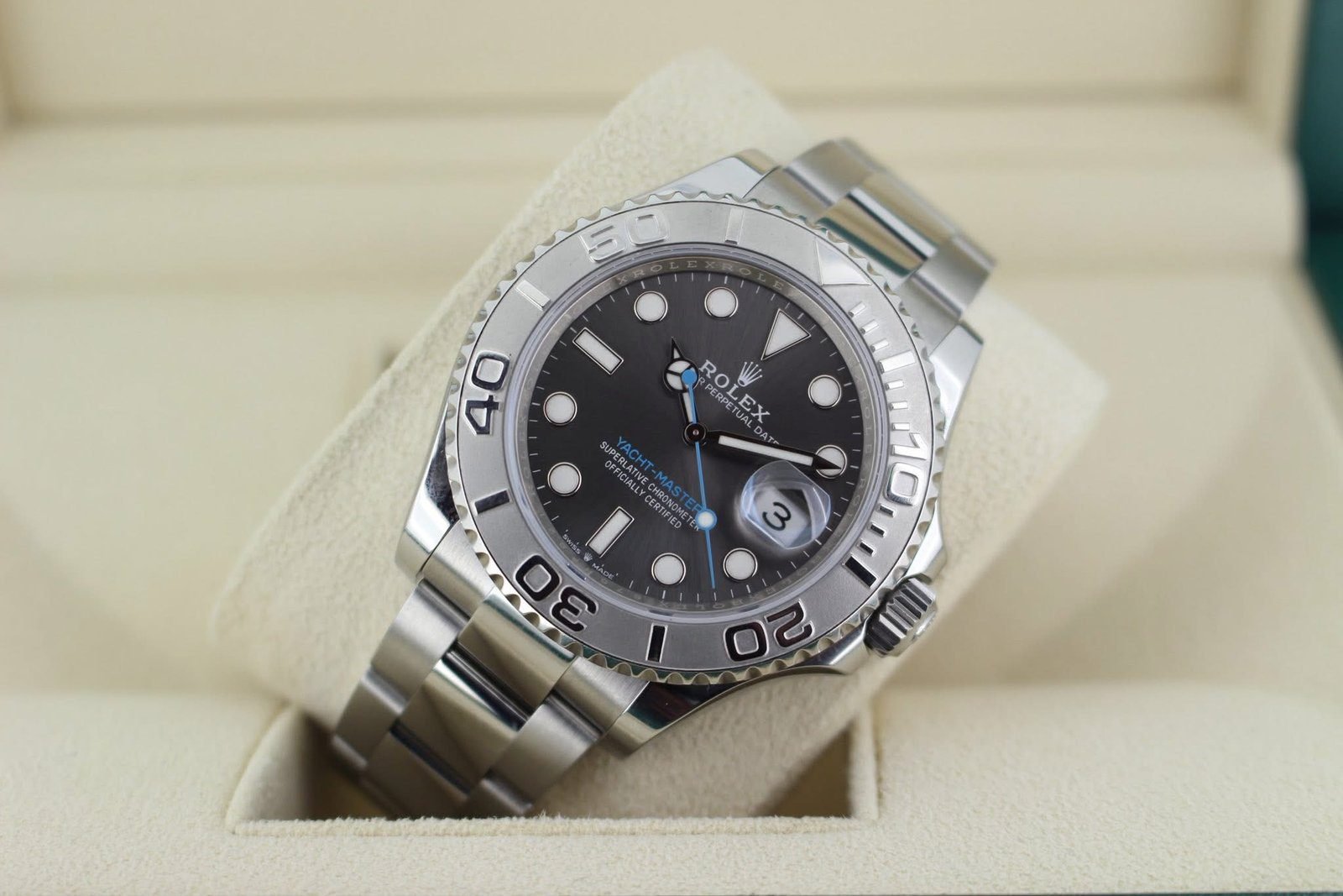 Rolex Yacht-Master 40mm Rhodium Dial - Image 2
