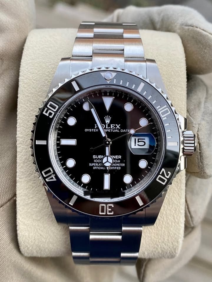 Buy Rolex Submariner